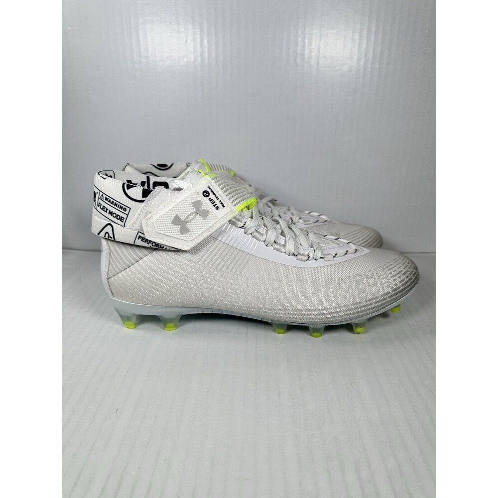 Size 10.5 Mens Under Armour Highlight MC Football Cleats White/Silver NEW